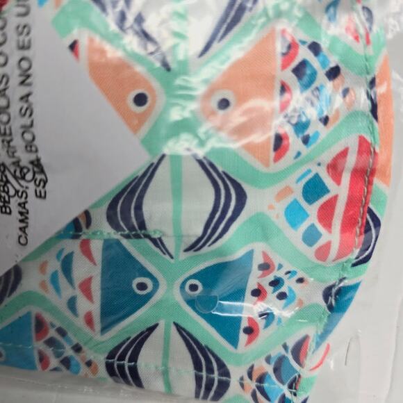 NIP Vera Bradley Cotton Face Mask With Filter Pocket Go Fish - Picture 4 of 5